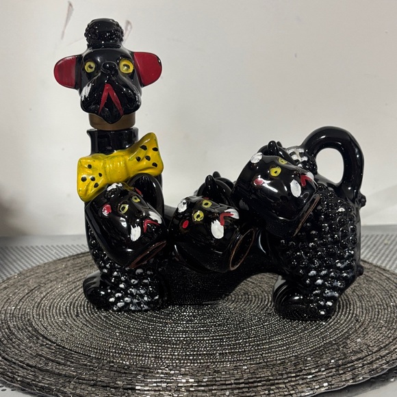 everbright trademark japan Other - Vintages Poodle Decanter with shot glasses